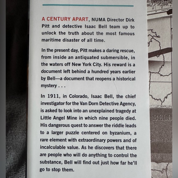 Clive Cussler. The Titanic Secret Hard Cover Original 2019 printing - Picture 4 of 6